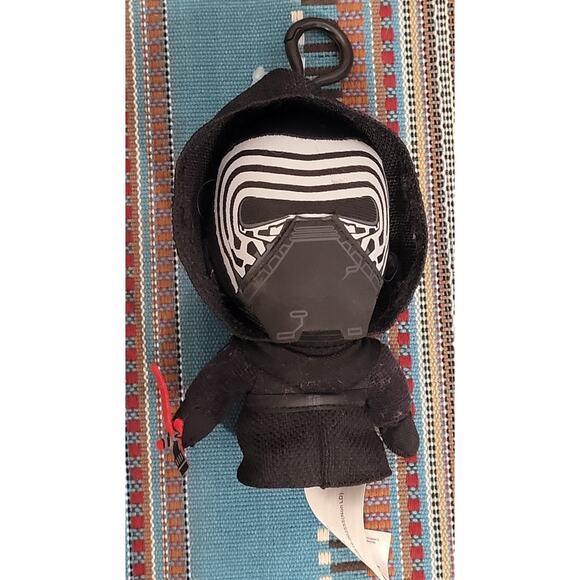 Lot of 5 Star Wars Keychain Lot Pre-owned Loose Disney Plush Toys Action Figure - Picture 4 of 6